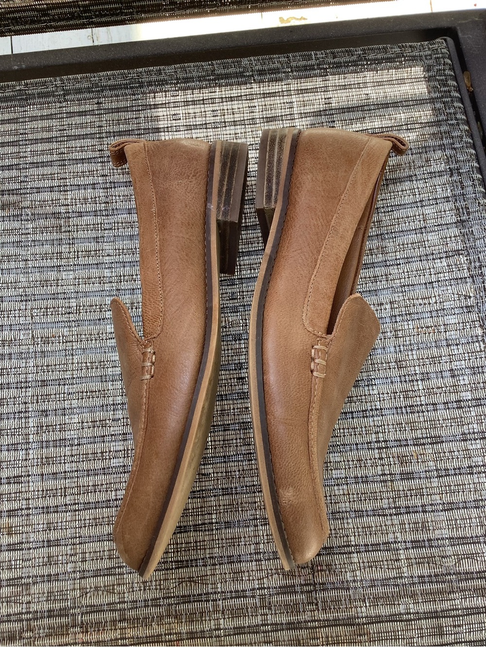 Lucky Brand Brown Leather Loafers Pointed Toes Low Heel 8.5 - Picture 4 of 5